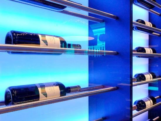 Фото Mercure Hotel Amsterdam Sloterdijk Station