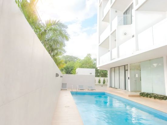 Фото Accra Luxury Apartments at Pine Court