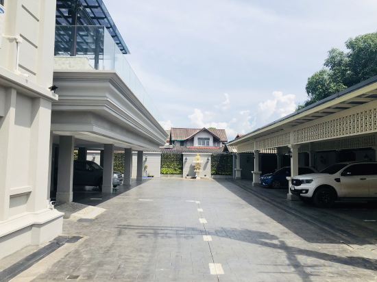 Фото Huern Kan Thong Hotel