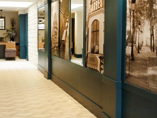 Фото Hôtel Les Matins de Paris & SPA