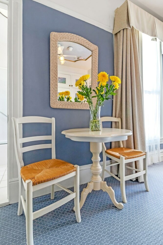 Фото Cornell Hotel de France