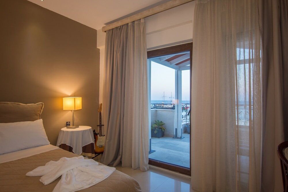 Фото Dali Luxury Rooms