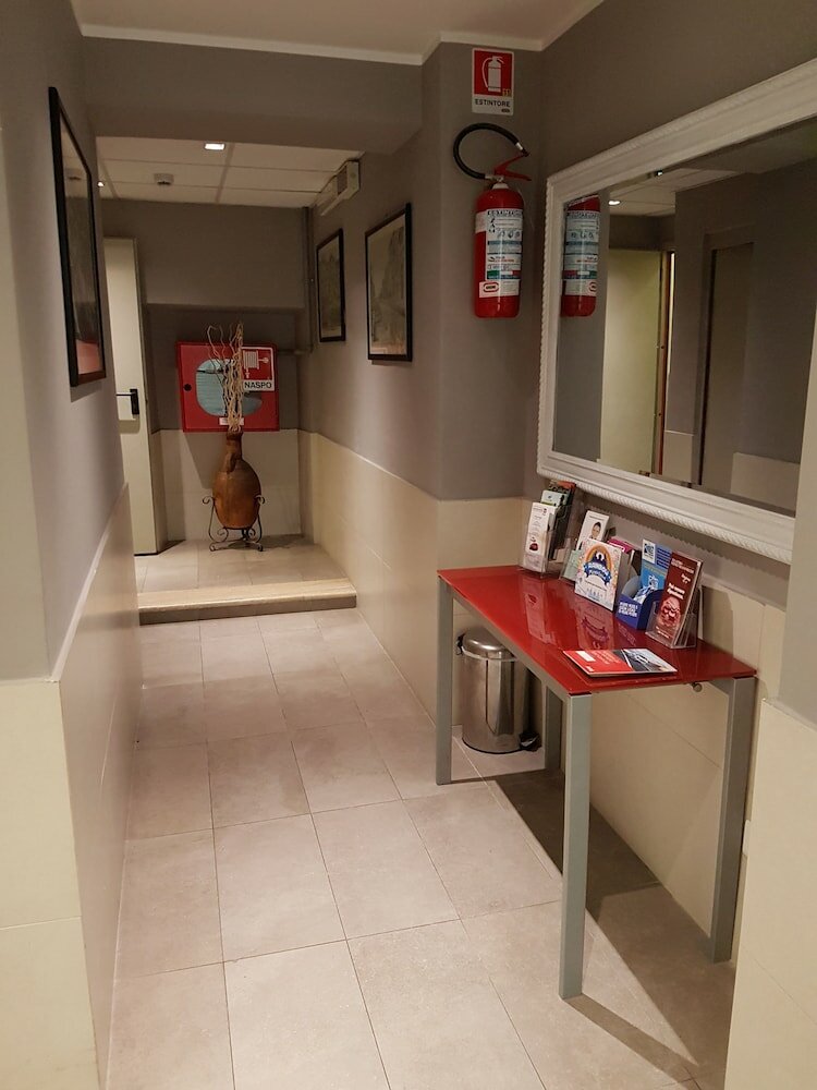 Фото Hotel La Scaletta