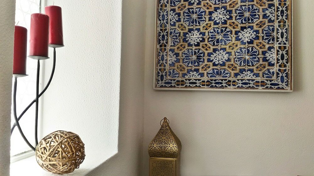 Фото Suites Inn Lagos