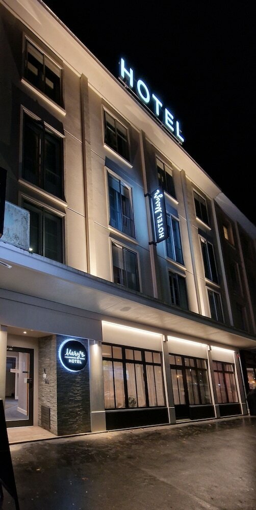 Фото Hôtel Mary’s - Caen Centre Gare Sncf