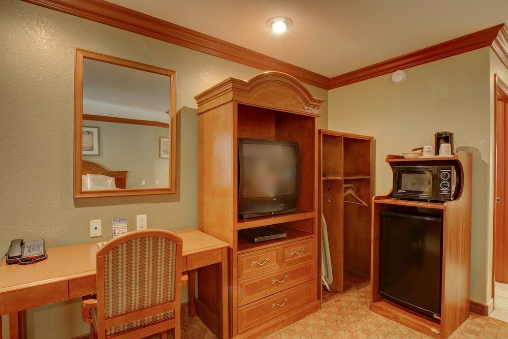 Фото Thunderbird Lodge in Riverside