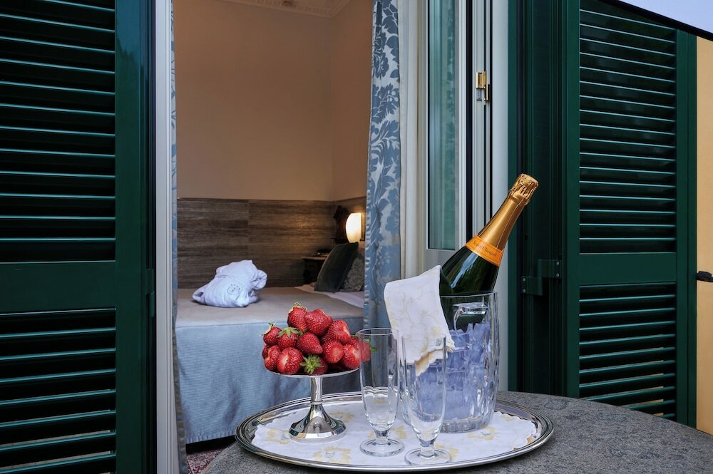 Фото Hotel Farnese