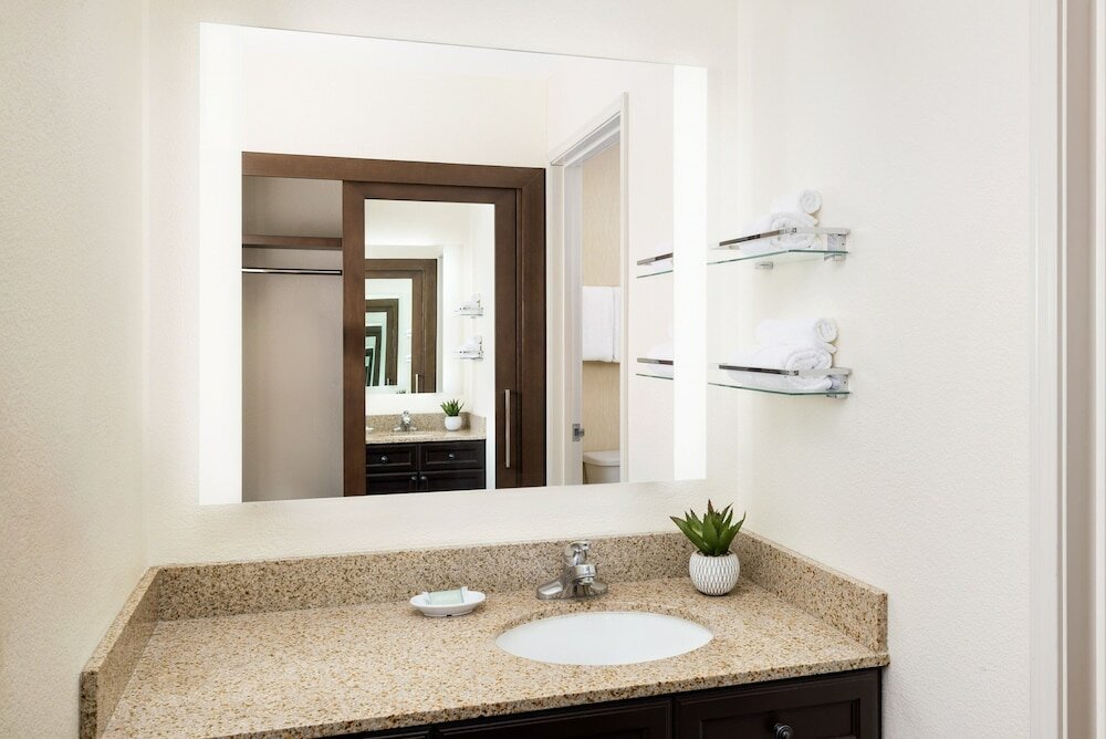 Фото Residence Inn by Marriott Las Vegas Stadium Area