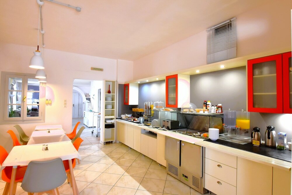 Фото Rodakas Hotel