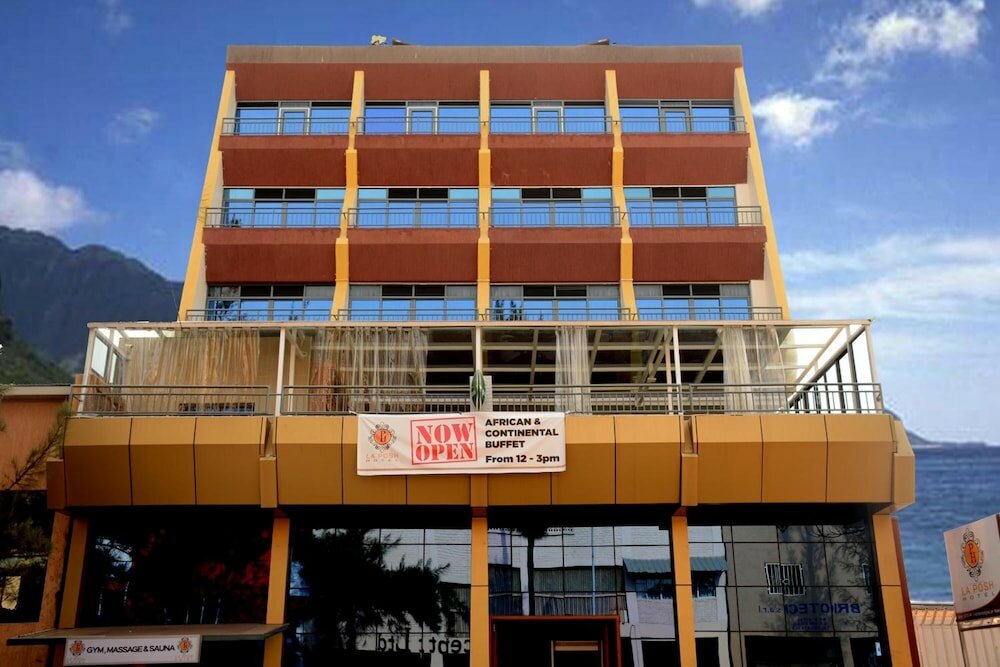 Фото отеля 1