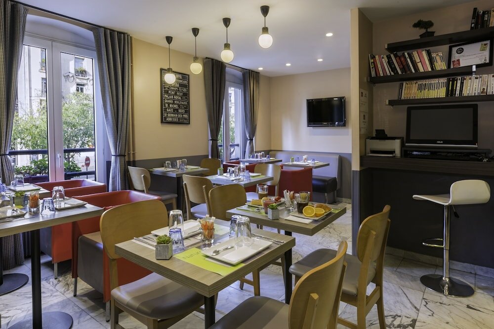 Фото Contact Hotel Alizé Montmartre