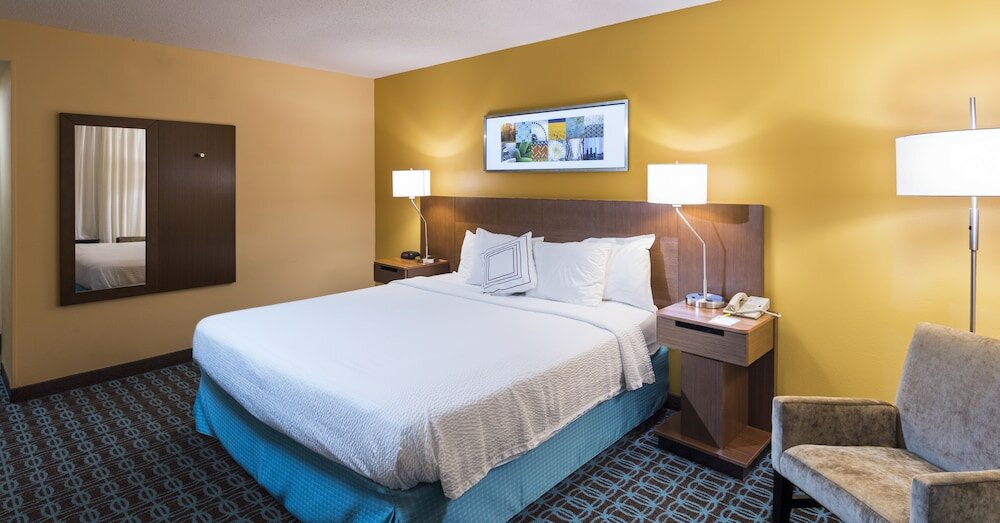 Фото Fairfield Inn & Suites by Marriott Atlanta Buckhead