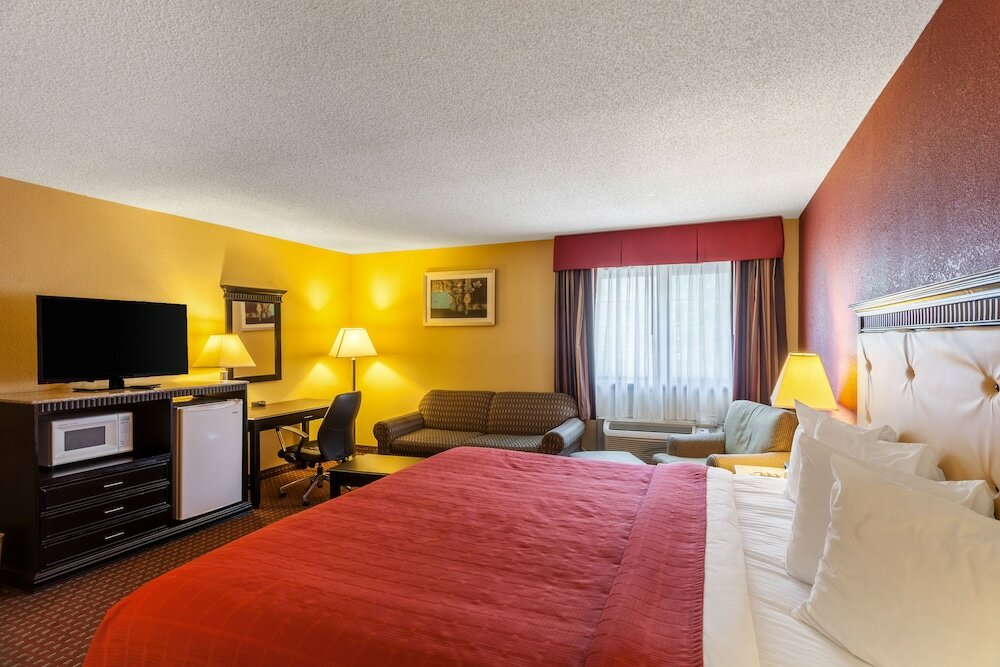 Фото Quality Inn & Suites