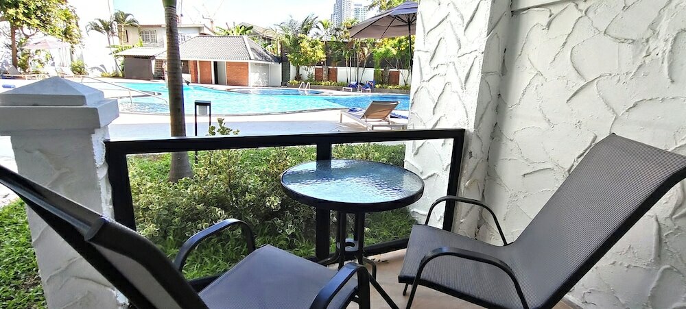 Фото Pooh Beach Resort & SPA