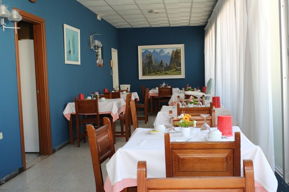 Фото Hotel Olympia