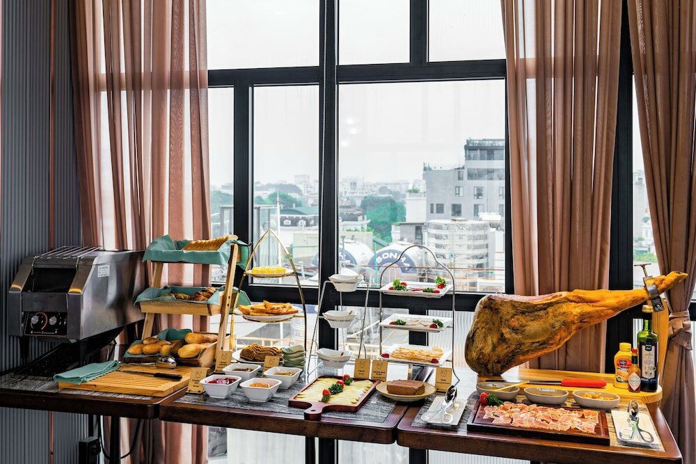 Фото Minerva Premium Hotel