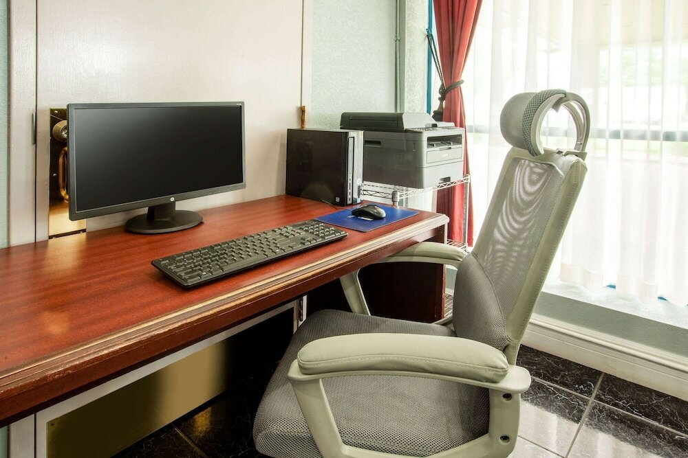 Фото Baymont by Wyndham Northwood