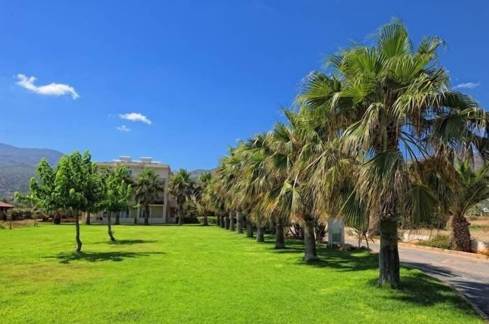 Фото Aeolos Beach Resort