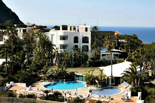 Внешний вид отеля Hotel Parco Maria Terme в Форио, фото 1