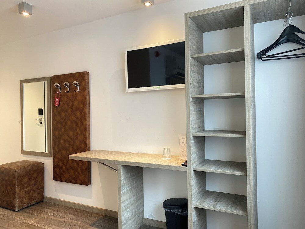 Фото Hb1 Hotel Wien Schönbrunn