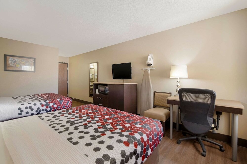 Фото Econo Lodge Grand Forks