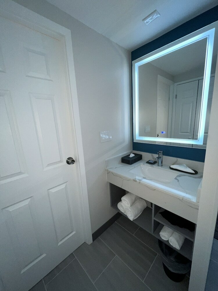 Фото La Quinta Inn by Wyndham Lynnwood