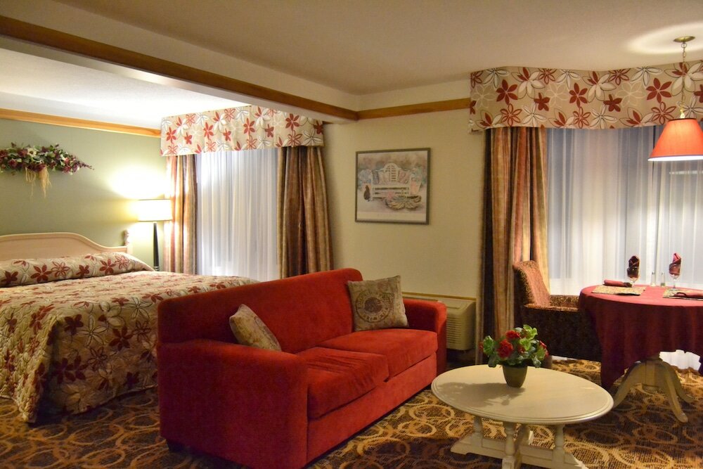 Фото Granite Town Hotel