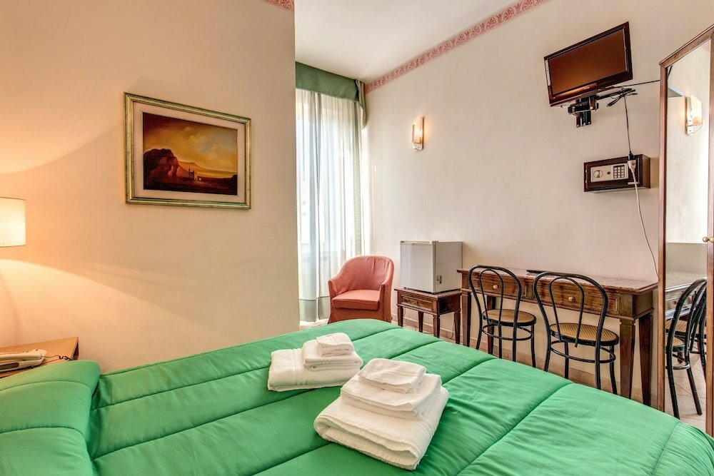 Фото Hotel Cambridge