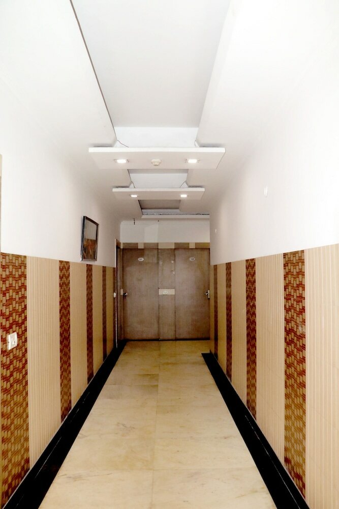 Фото Hotel Riya Palace