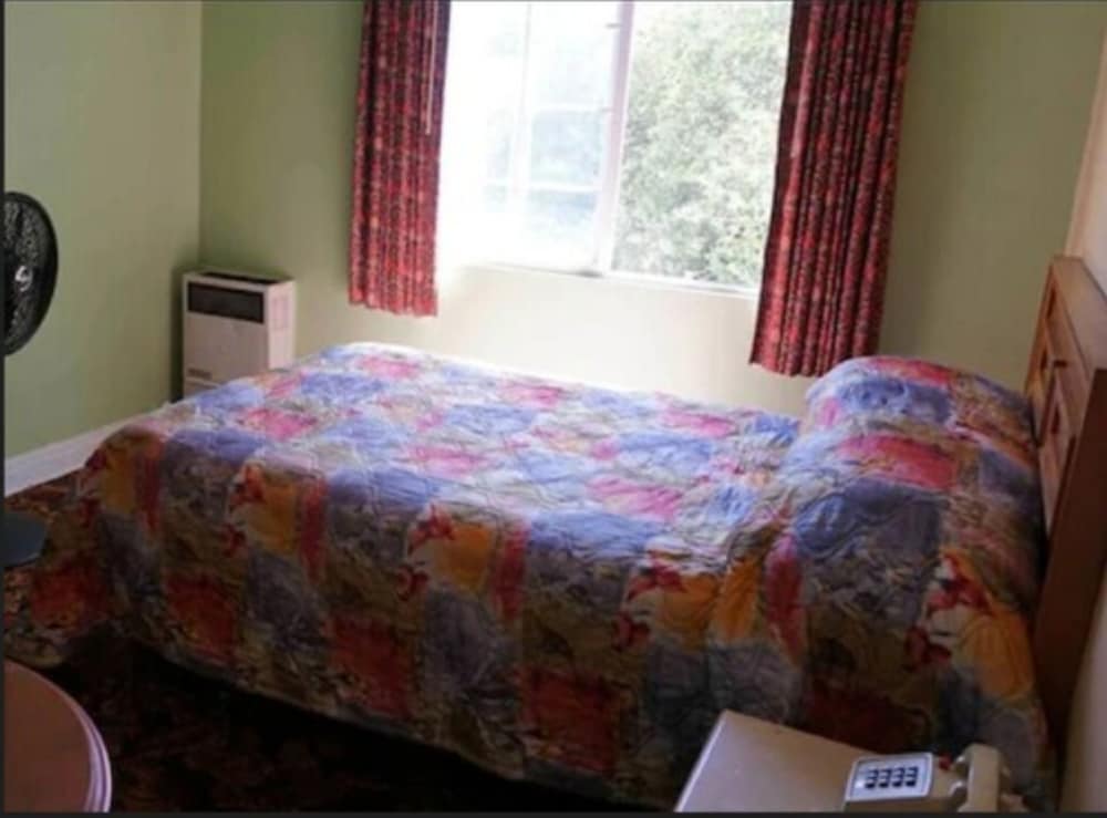 Фото Hollywood Roxy Hotel