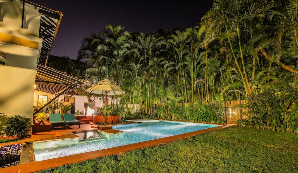 Фото Lemon Tree Amarante Beach Resort, Goa