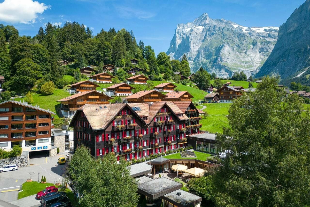 Фото Romantik Hotel Schweizerhof