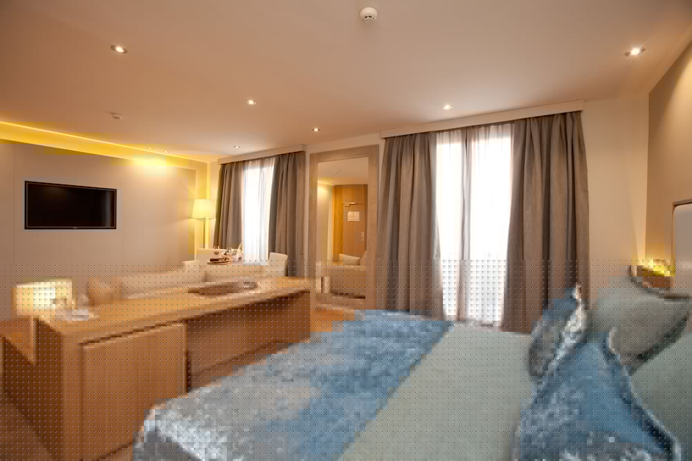 Фото Hotel M. A. Sevilla Congresos