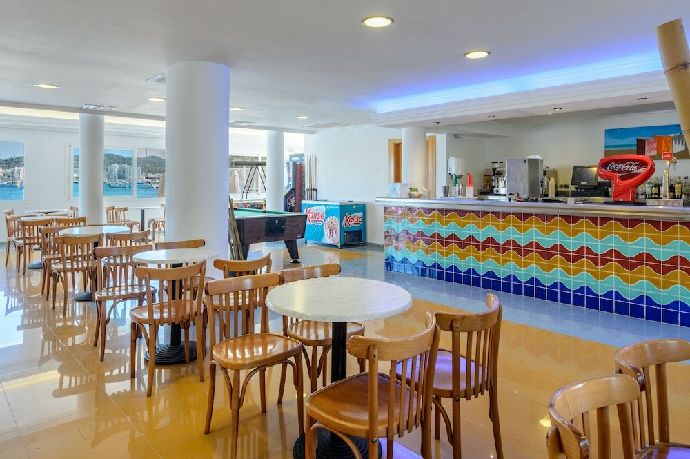 Фото Hotel Vibra S´Estanyol