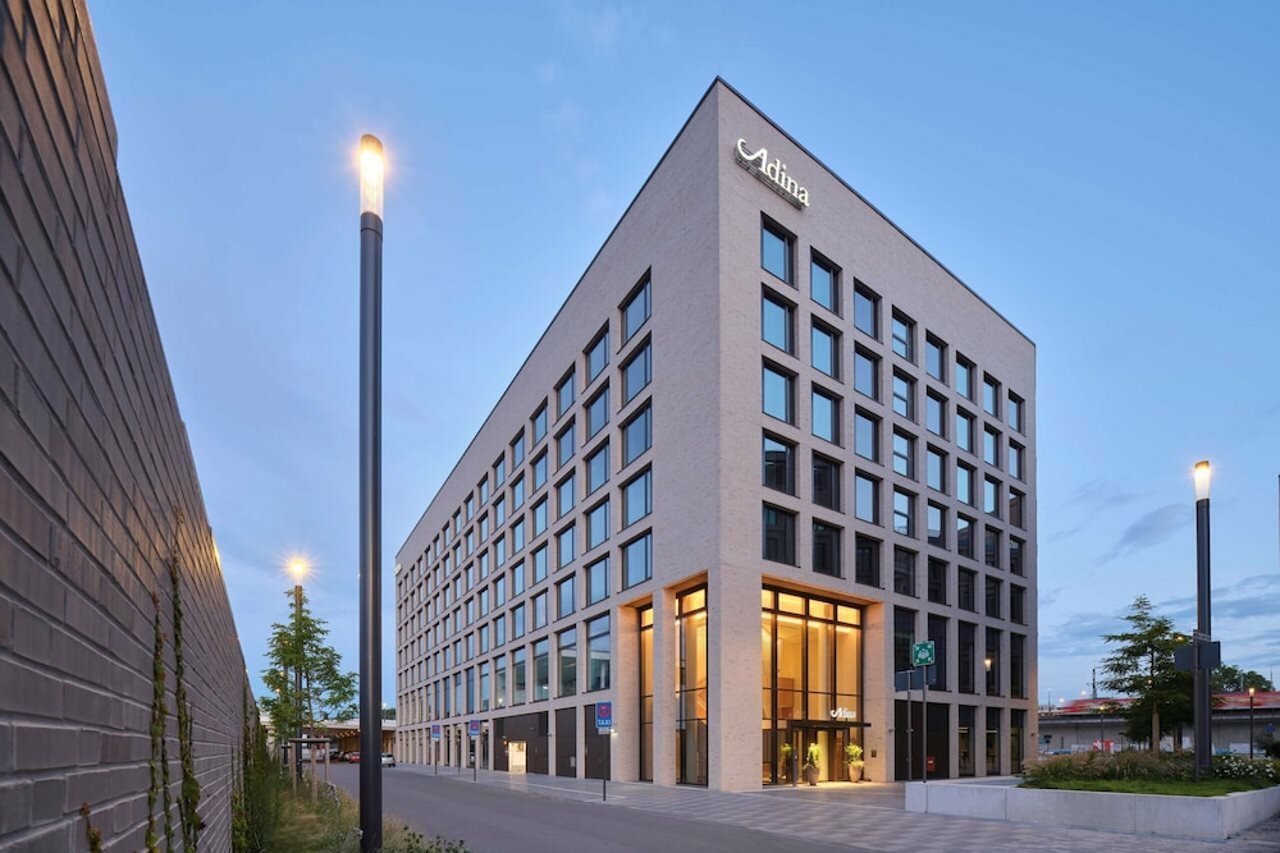 Фото Adina Apartment Hotel Cologne