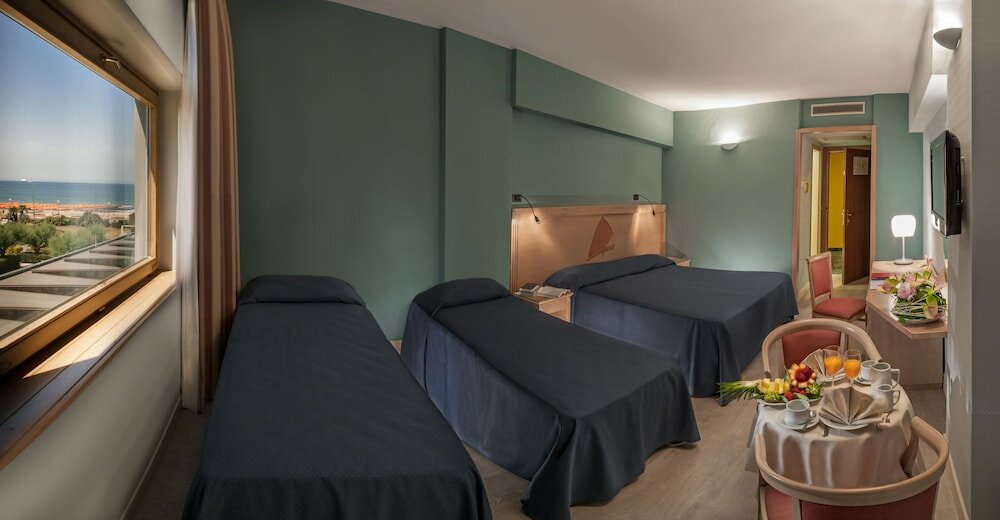 Фото Grand Hotel Continental