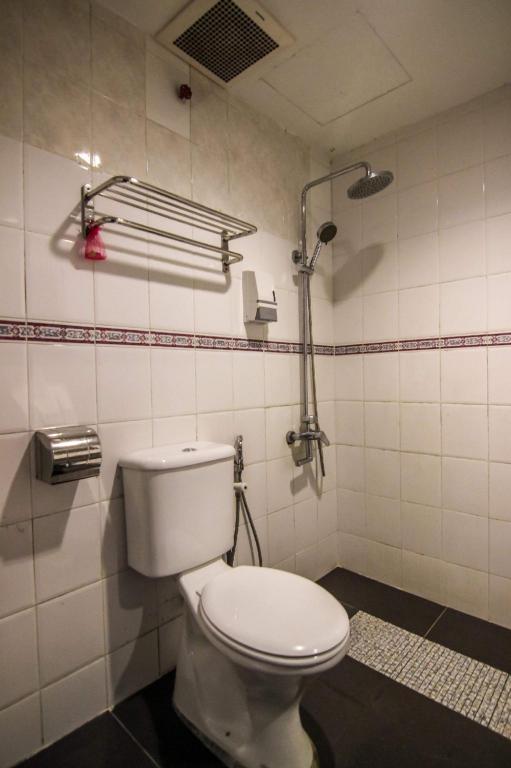 Фото Rose Cottage Hotel Taman Johor Jaya