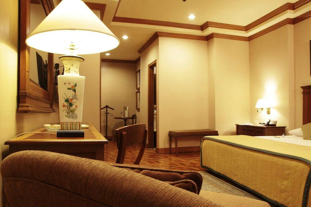 Фото Herald Suites