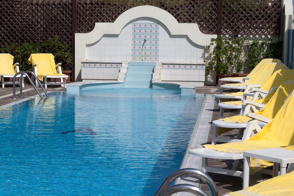 Фото Hotel Ascot