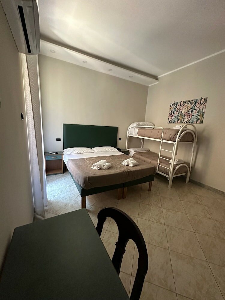 Фото Les Guirennes