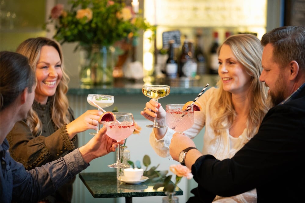 Фото Strandvillan Hotell & Vandrarhem, Lysekil