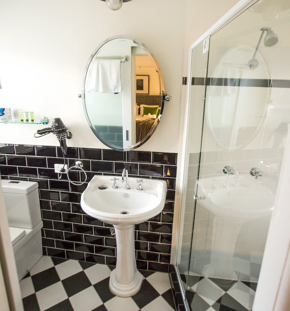 Фото Edward Lodge Bed & Breakfast