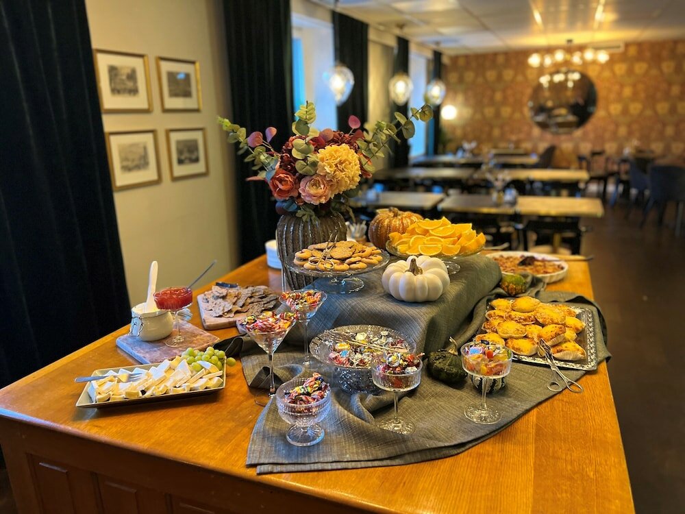 Фото Akademihotellet