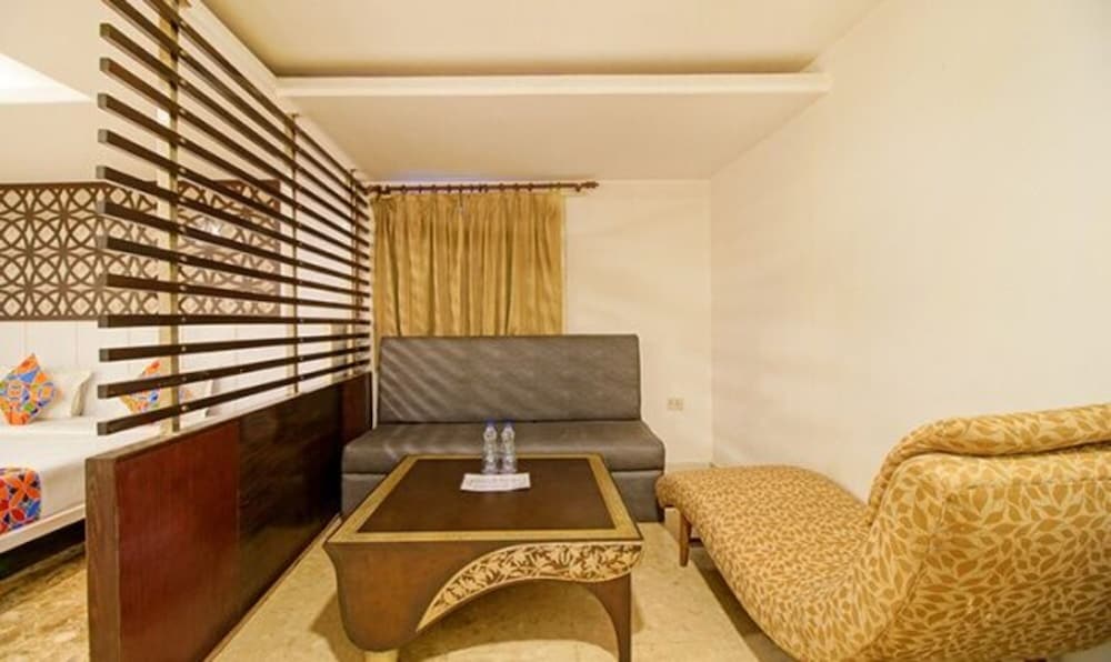 Фото FabHotel White Klove Paharganj