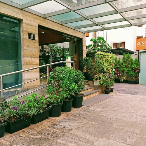 Внешний вид отеля Quality Inn Mint в Пуне, фото 4