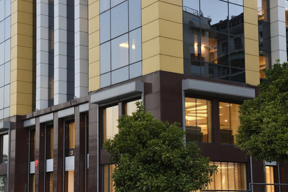 Фото Athens Avenue Hotel