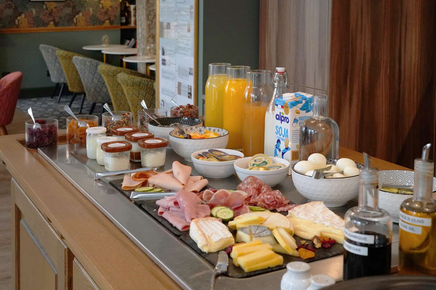 Фото The Hôtel Littéraire Arthur Rimbaud, BW Signature Collection