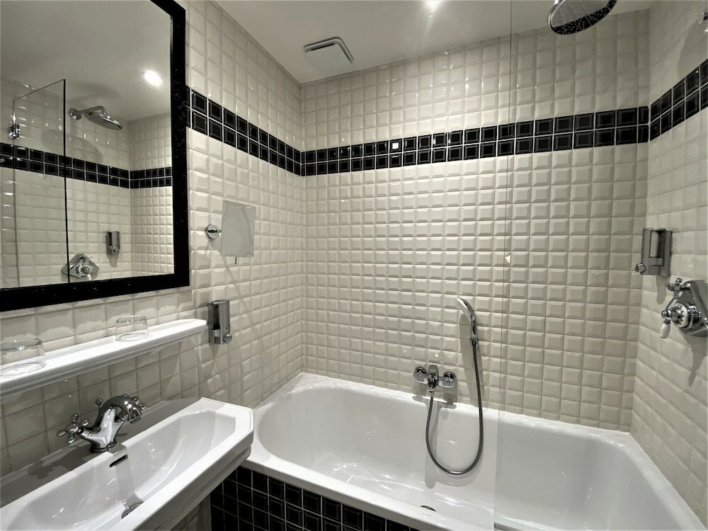 Фото Hôtel Le Cercle Tour Eiffel