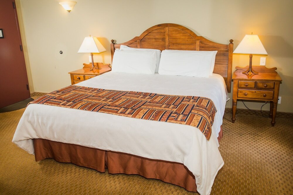 Фото The Murray Premises Hotel