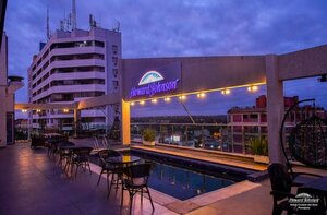 Гостиница Howard Johnson by Wyndham Ciudad del Este